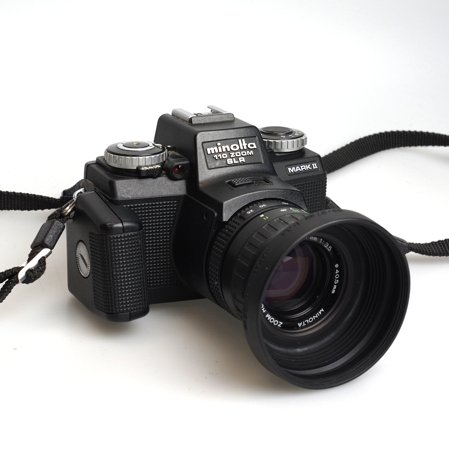 ミノルタ 110 ZOOM SLR Mark II - フィルムカメラ