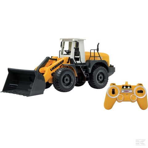 Maisto Remote Controlled Massey Ferguson 5SD.145 tractor 2.4GHz – GK Agri  Parts