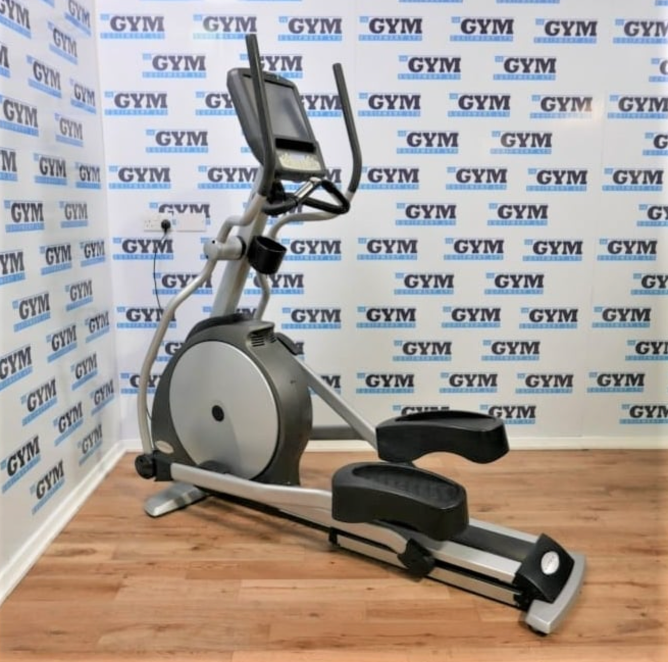 Refurbished MATRIX FITNESS E7xe Cross Trainer