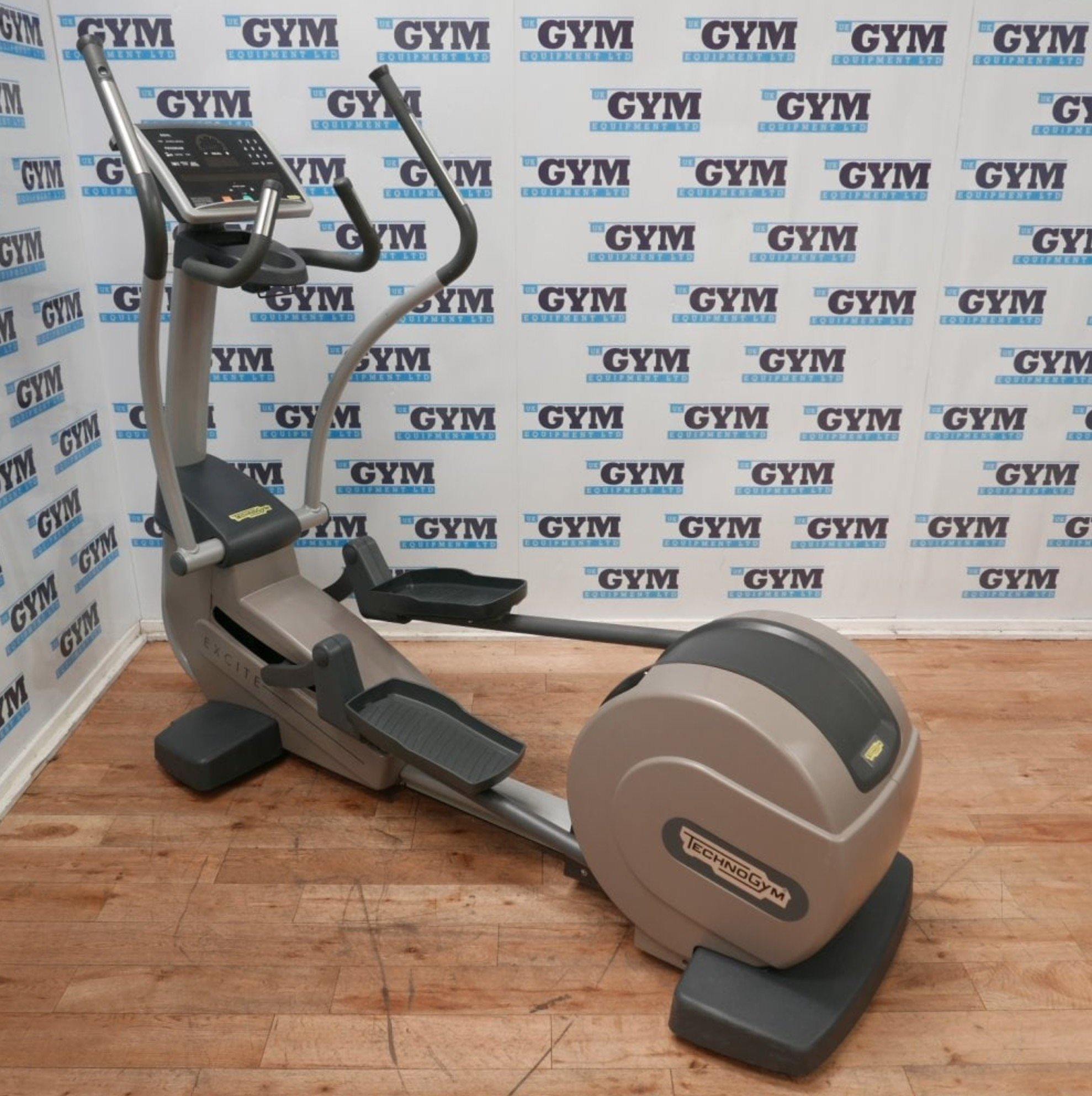 technogym excite 7 crosstrainer