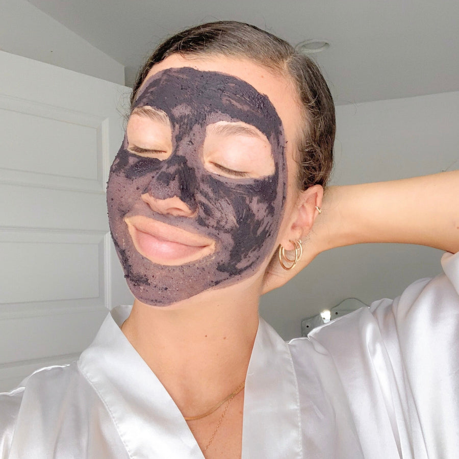 Detoxifying Mud Veil Face Mask