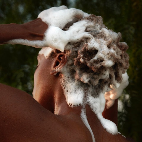 fekkai model shampooing hair with stress hair loss