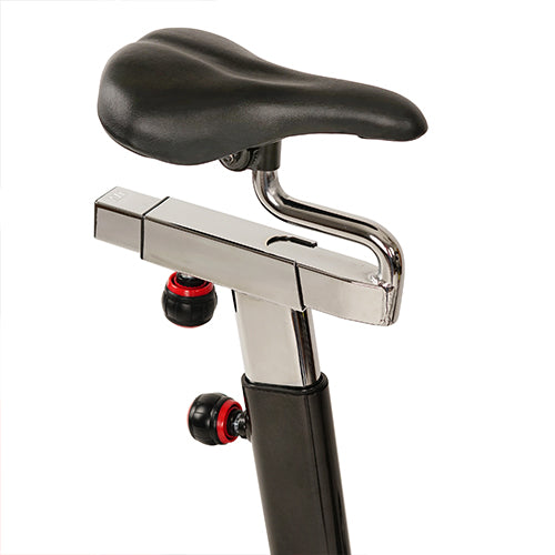 4-WAY ADJUSTABLE SEAT | The comfortable seat can be easily adjusted for height and proximity to handlebars. Easily adjust back and forth and/or up / down) for convenience and stability so your workout can remain comfortable when riding for long periods of time.