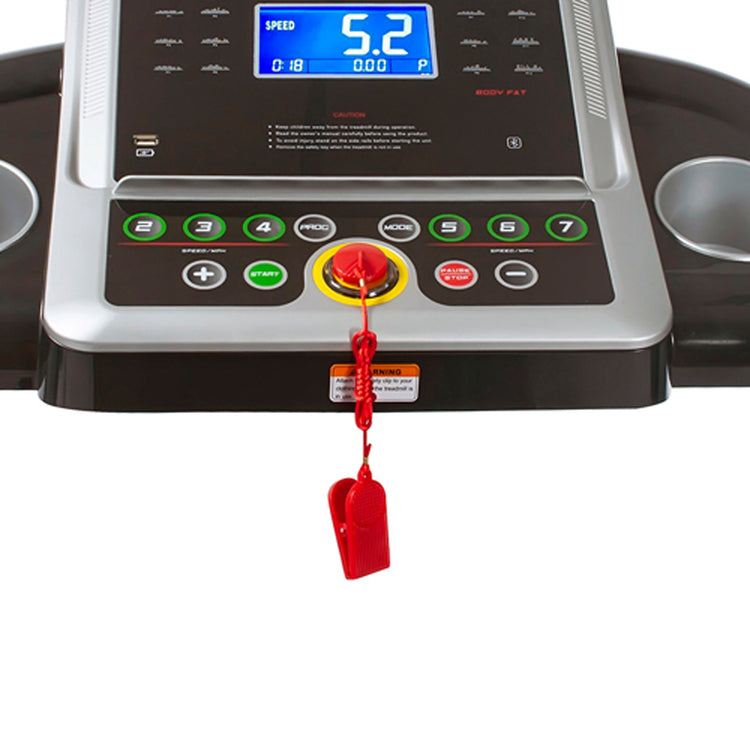 EMERGENCY STOP BRAKE | Pull the emergency clip to immediately stop the treadmill.