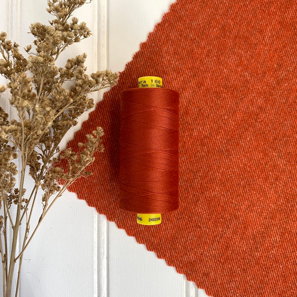 Gütermann Mara 100 All Purpose Thread - Electric Flamingo