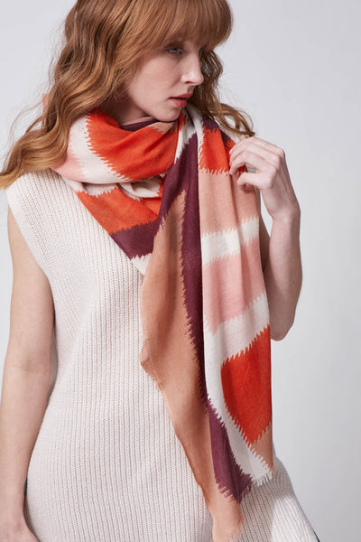 Ma Poésie Prisma scarf - rouge – juniperhearth