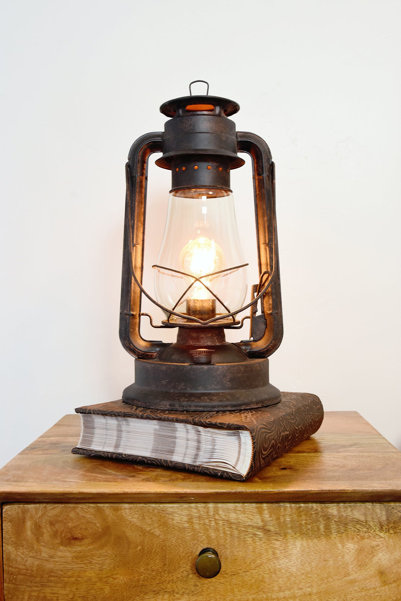 small lantern table lamp with night light