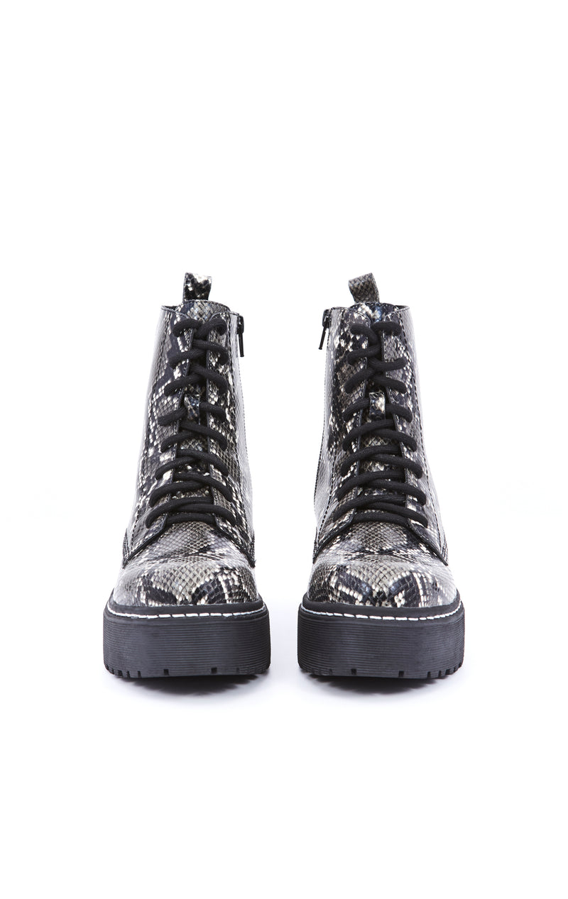 DISTRICT PLATFORM COMBAT BOOT IN SNAKE 