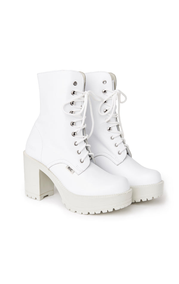 white roc boots