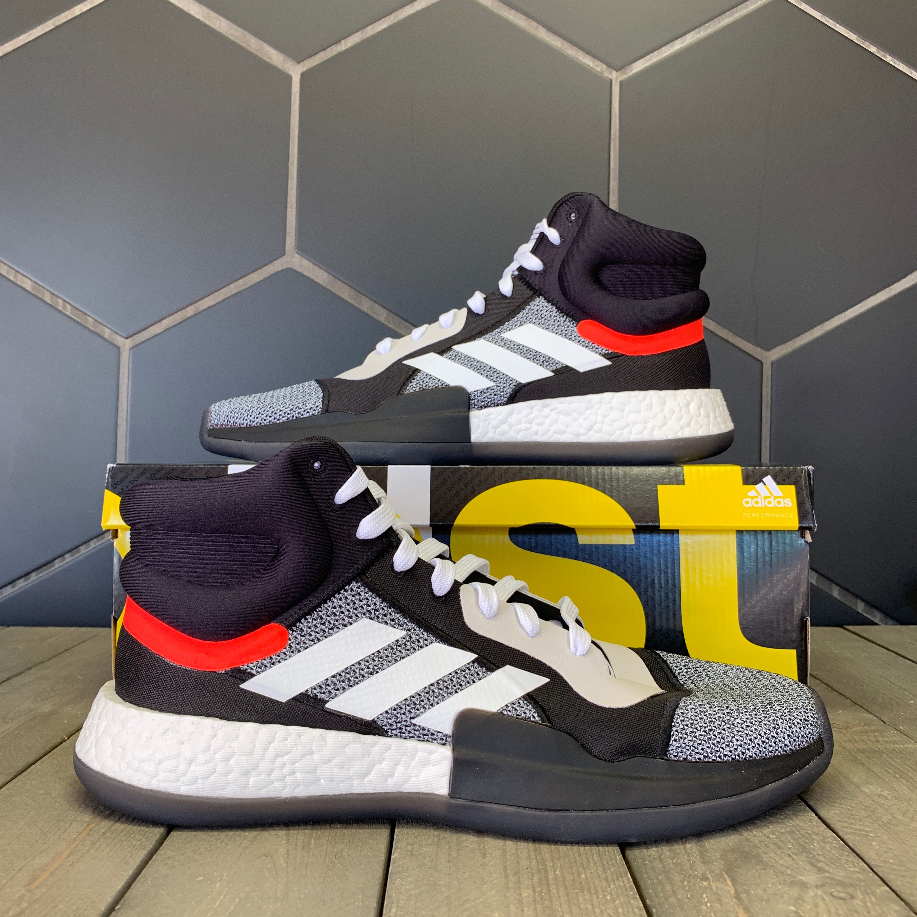 adidas core box sneaker