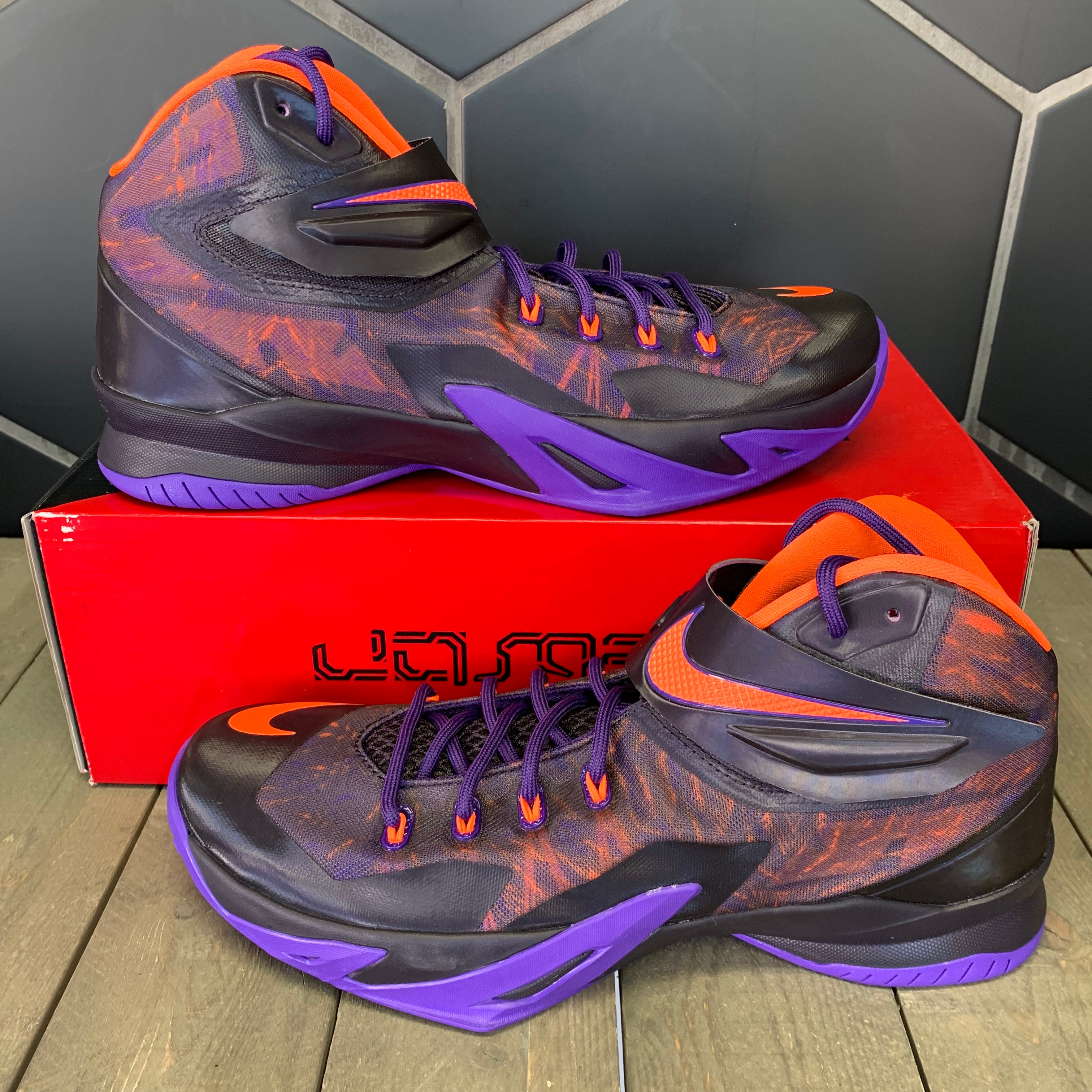 Nike Lebron Zoom Soldier VIII 8 Cave 