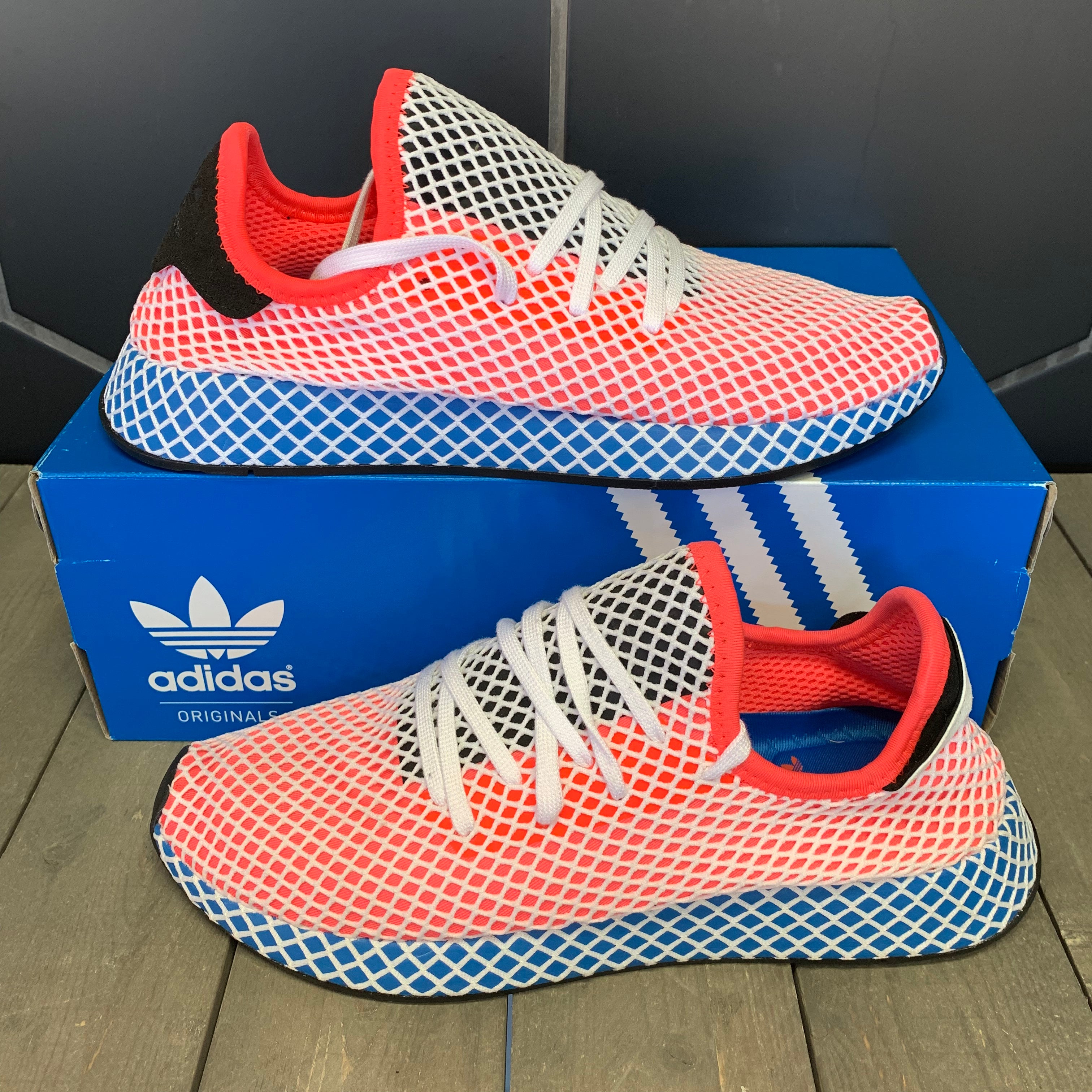 adidas deerupt red blue