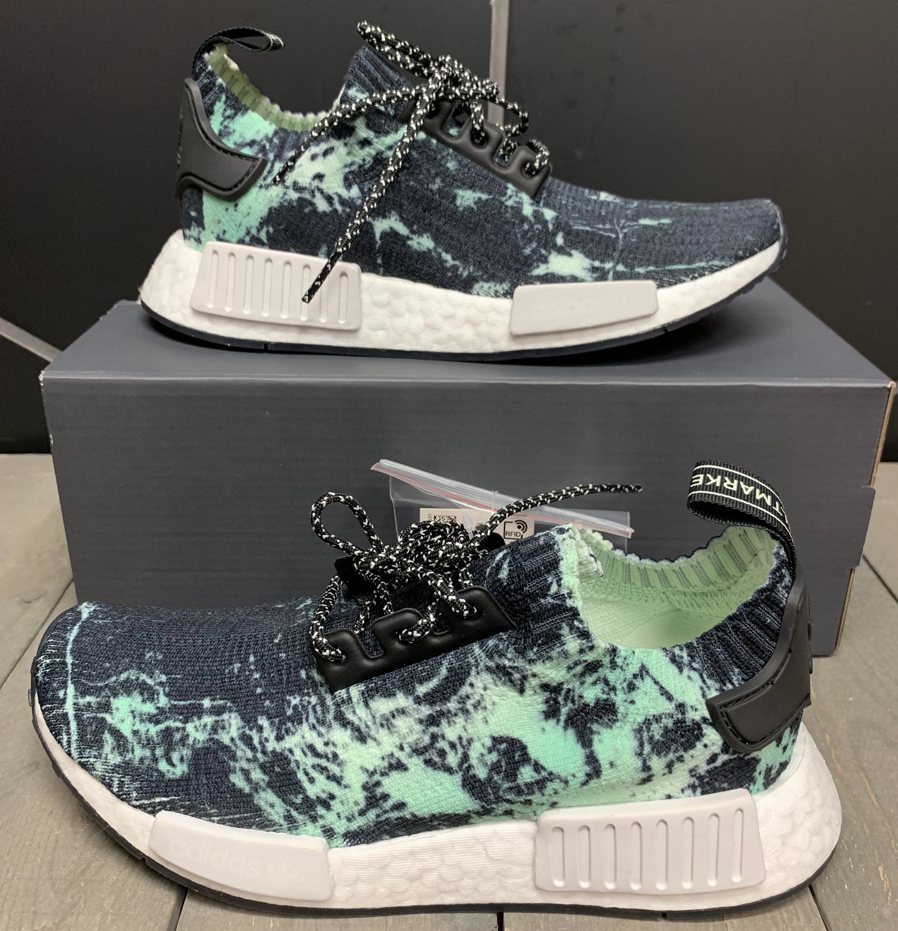 nmd r1 marble primeknit