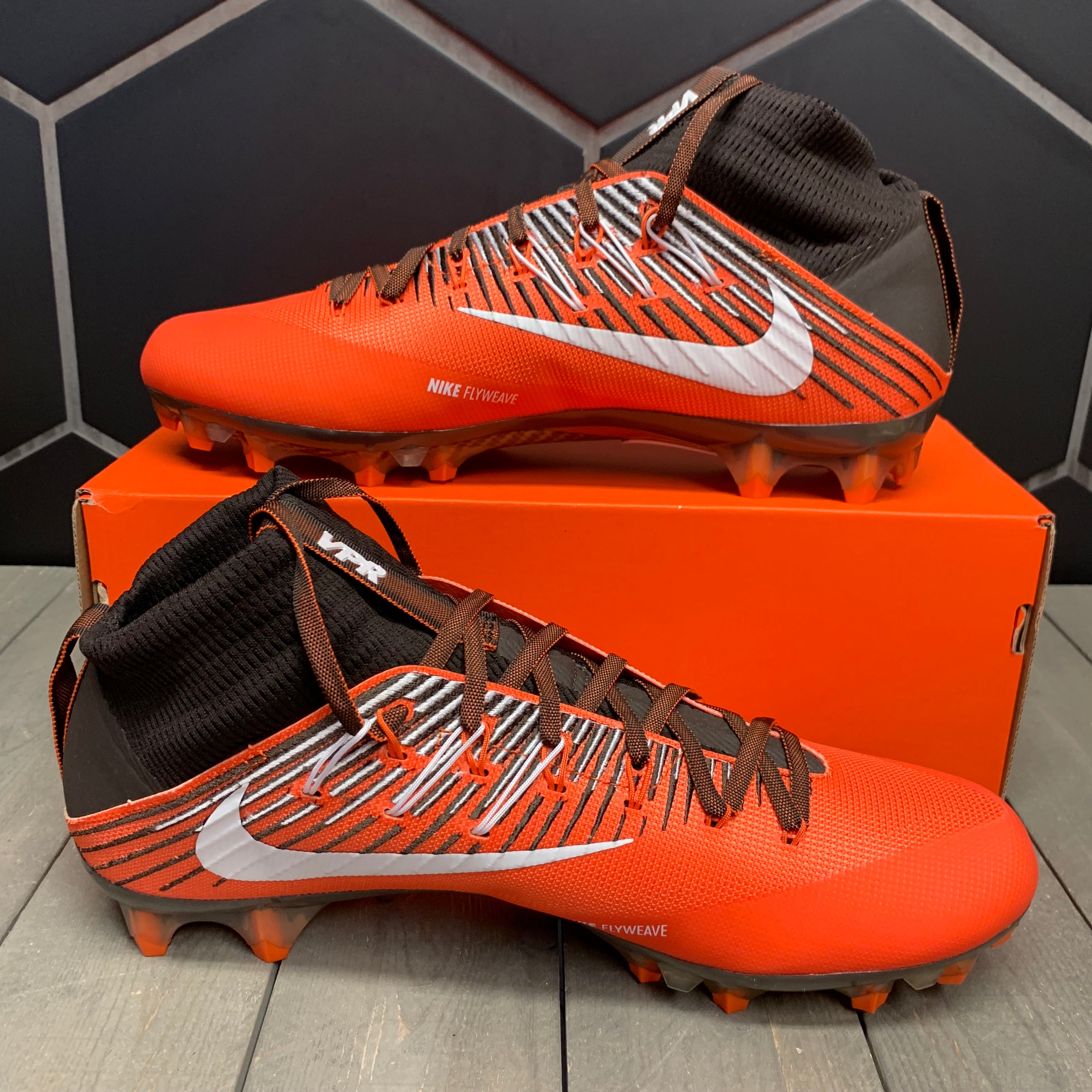 nike vapor flyweave cleats