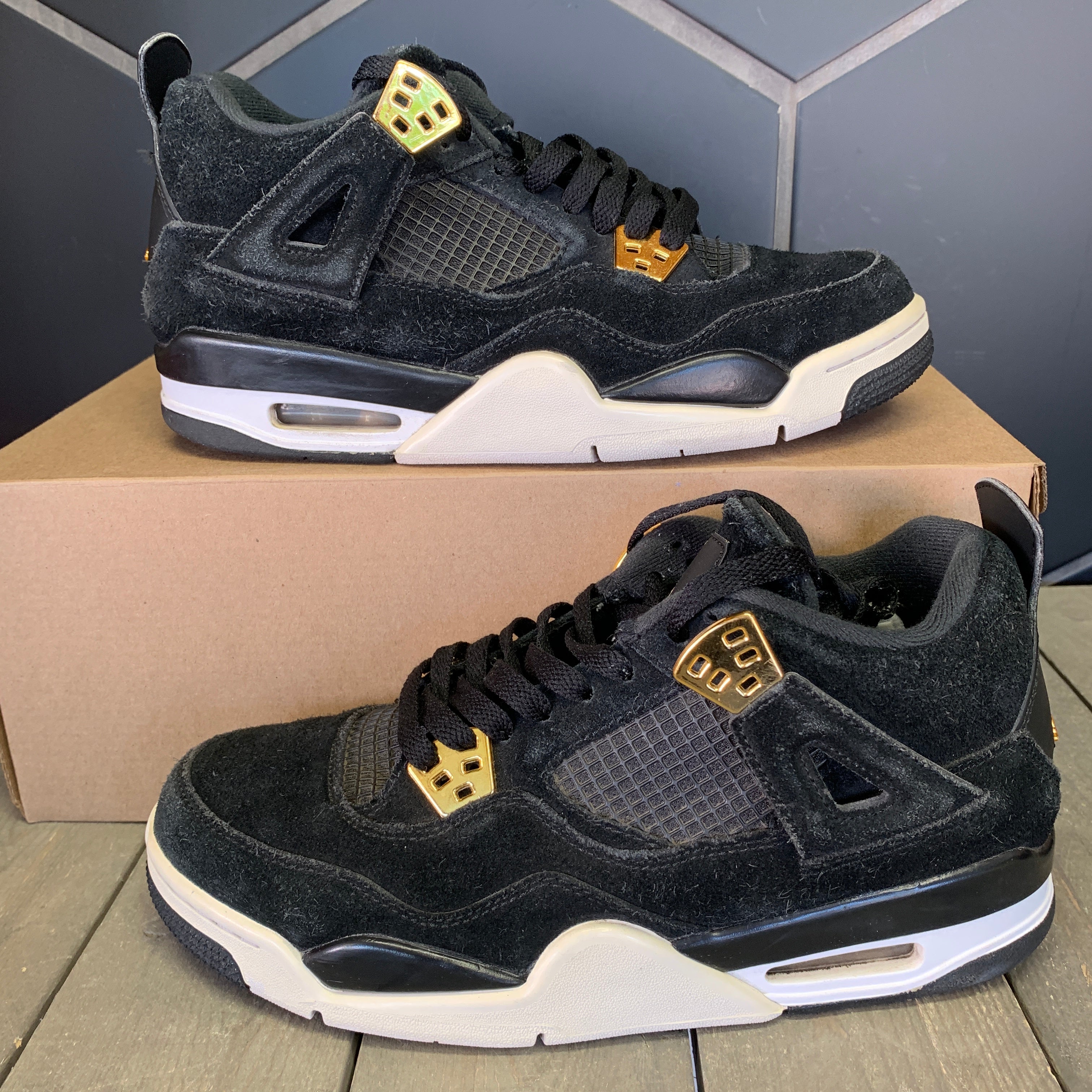 jordan 4 7y