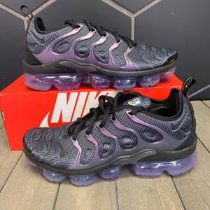 new nike vapormax plus