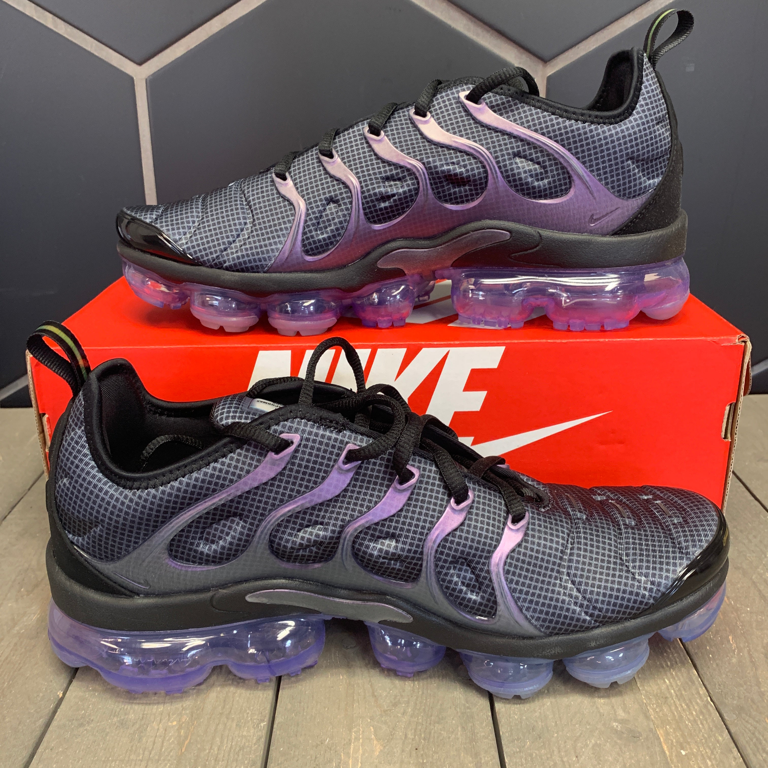 red and purple vapormax plus
