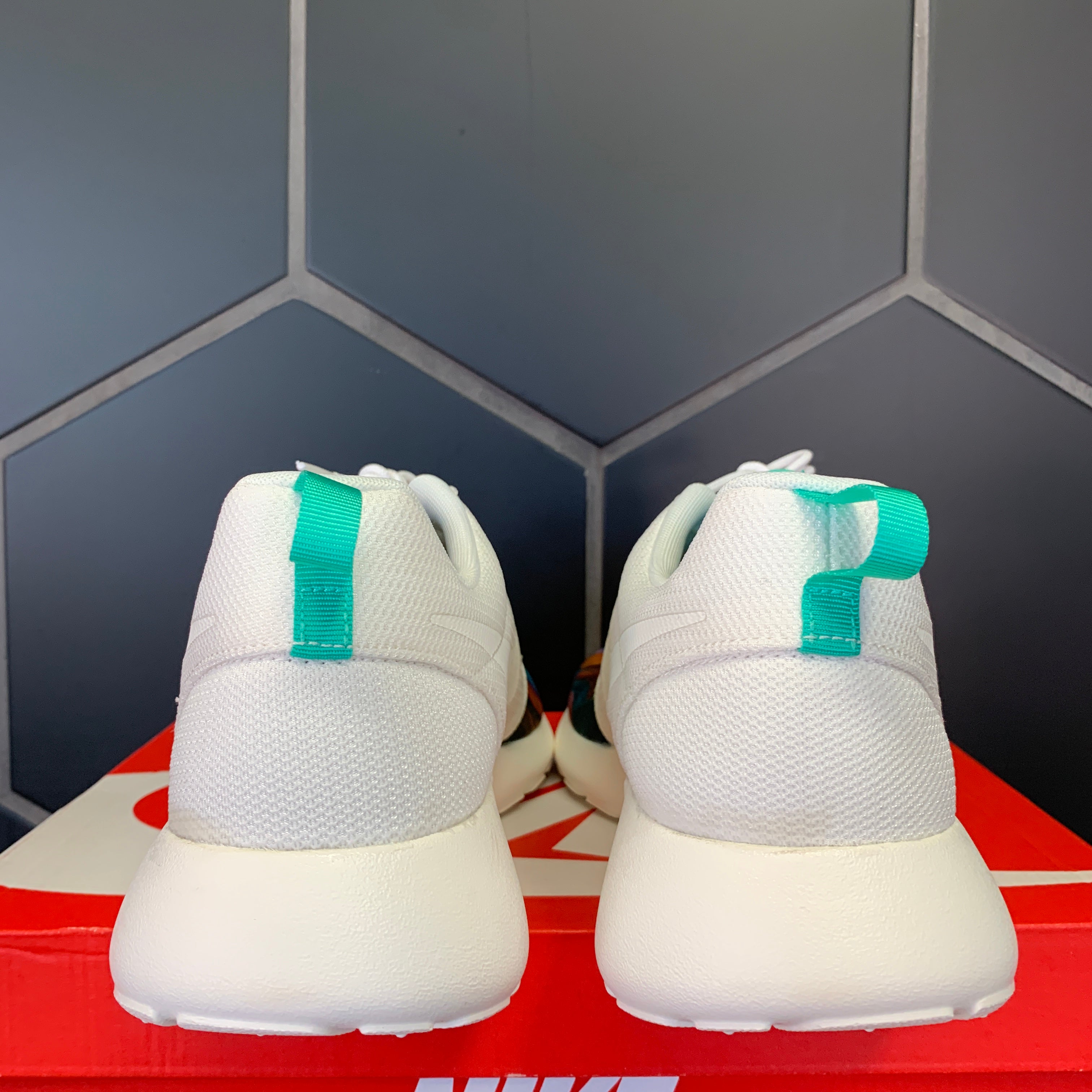 nike roshe sail menta