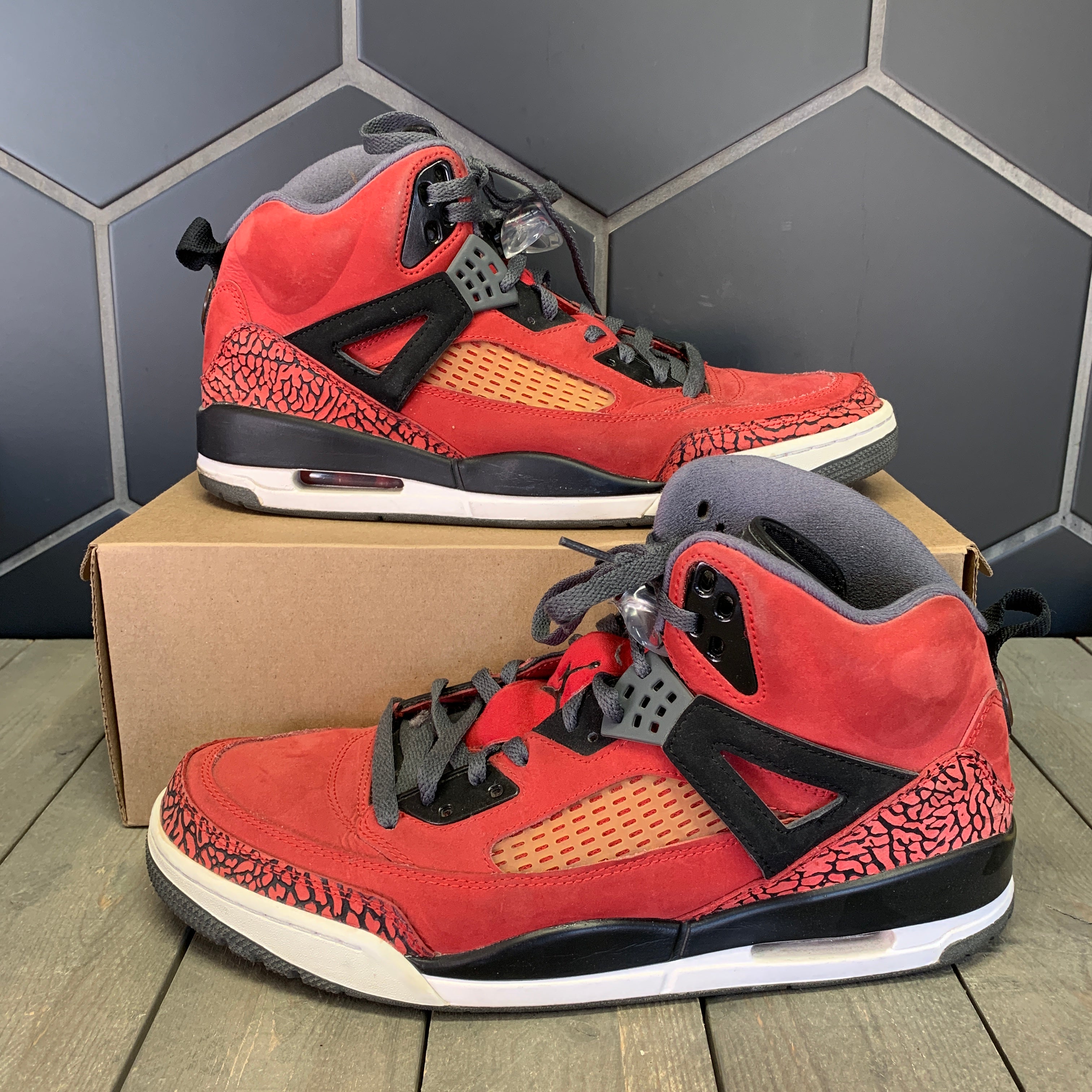 Air Jordan Spizike Red Toro Bravo Shoes 