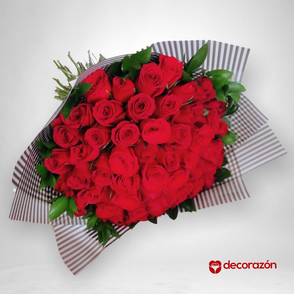 Ramo de 50 Rosas rojas – Florería Decorazon