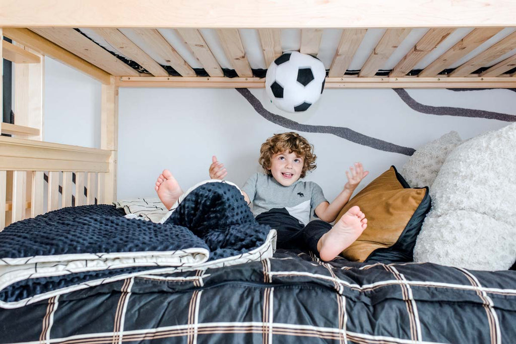 under bunk bed twin over full