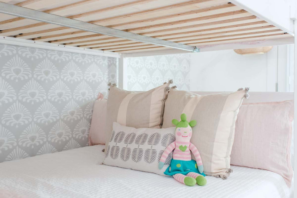 sturdy slats under queen bunk bed