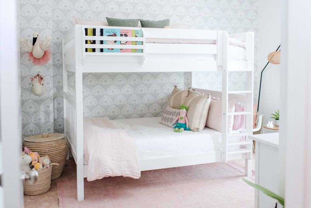 white queen size bunk beds