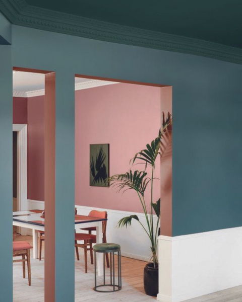 painted ceiling painted door frame painted ceiling trend bold interiors colourful paint ideas
