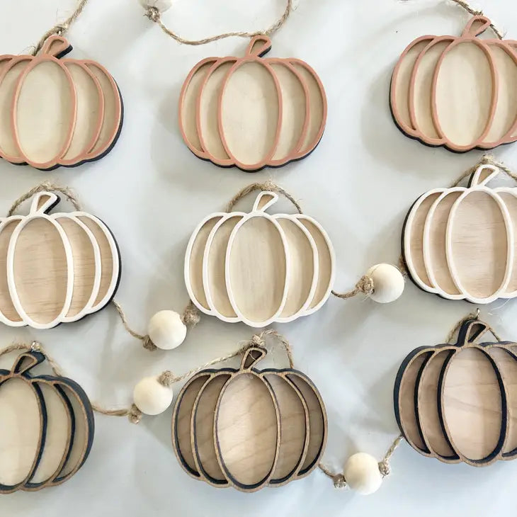 White Pumpkin Garland