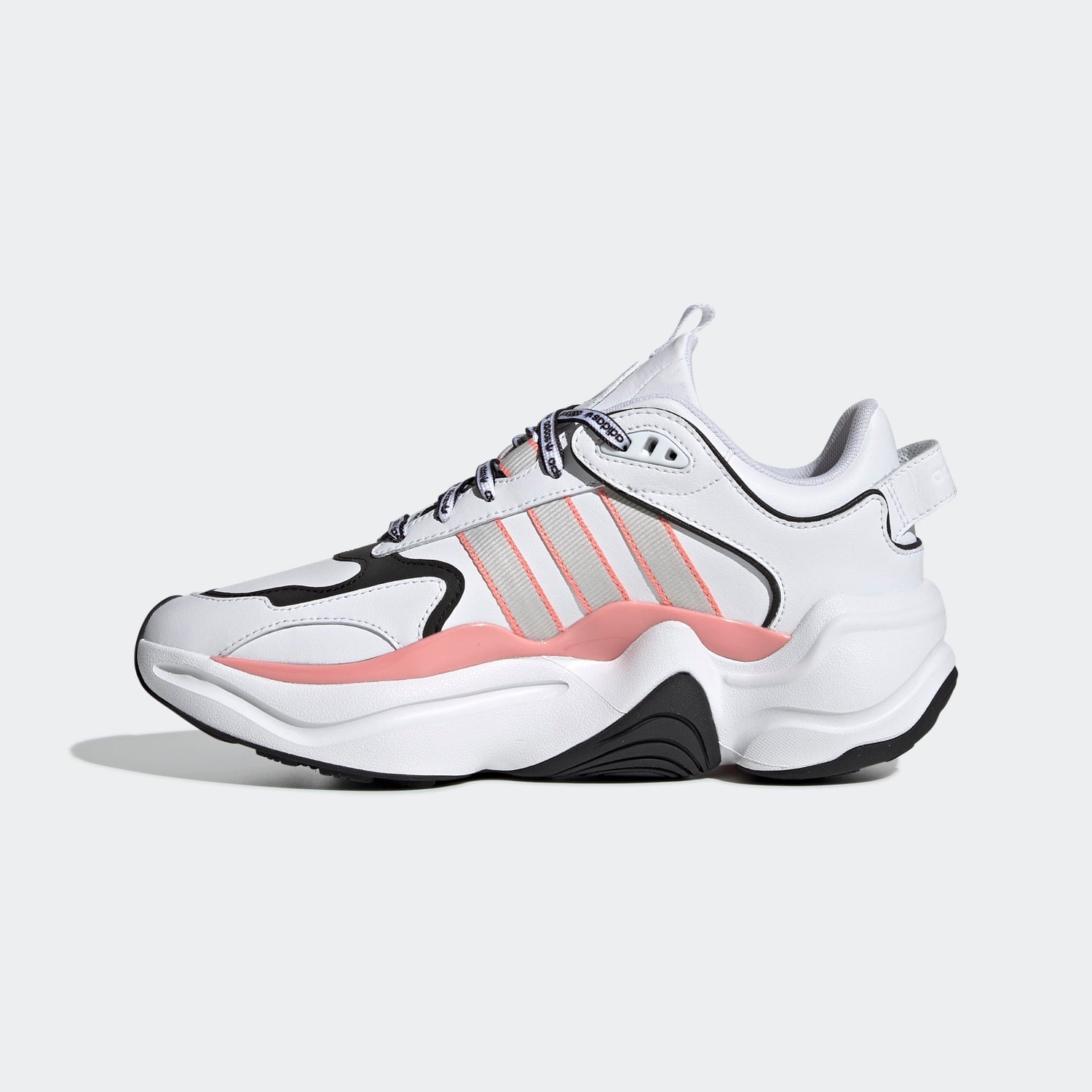 magmur runner sneakers