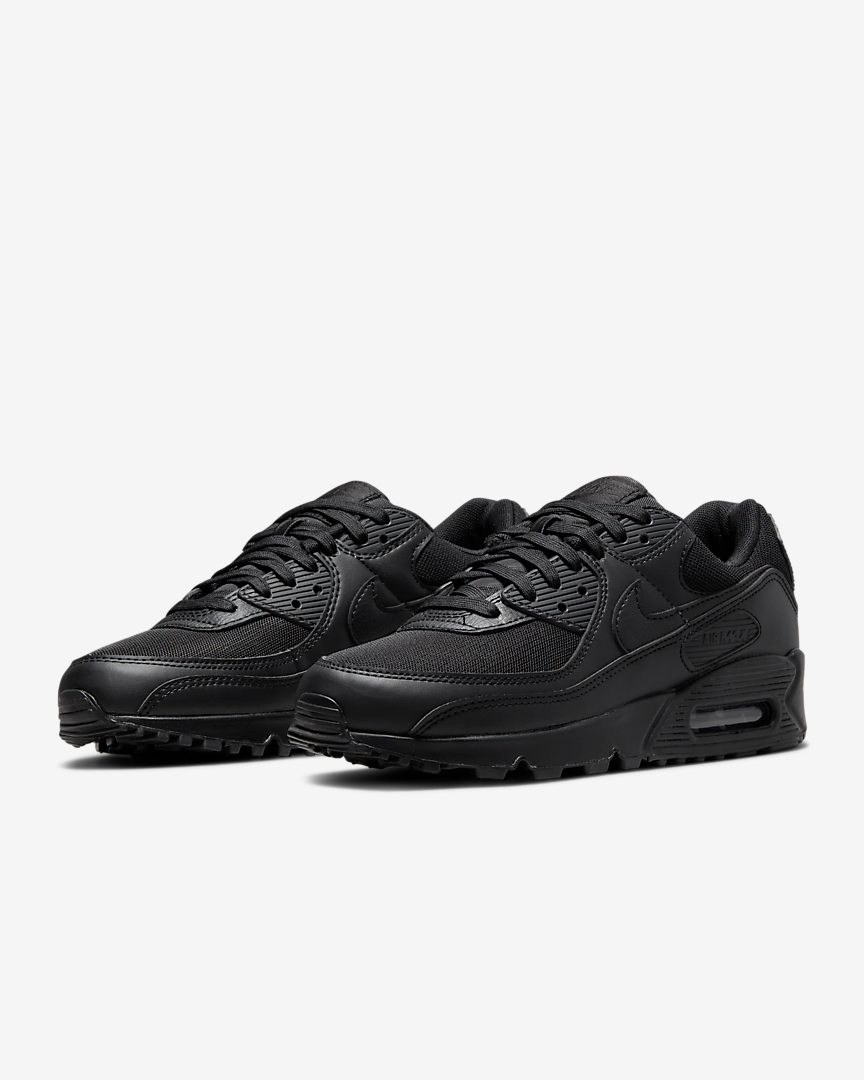 nike sneakers black leather