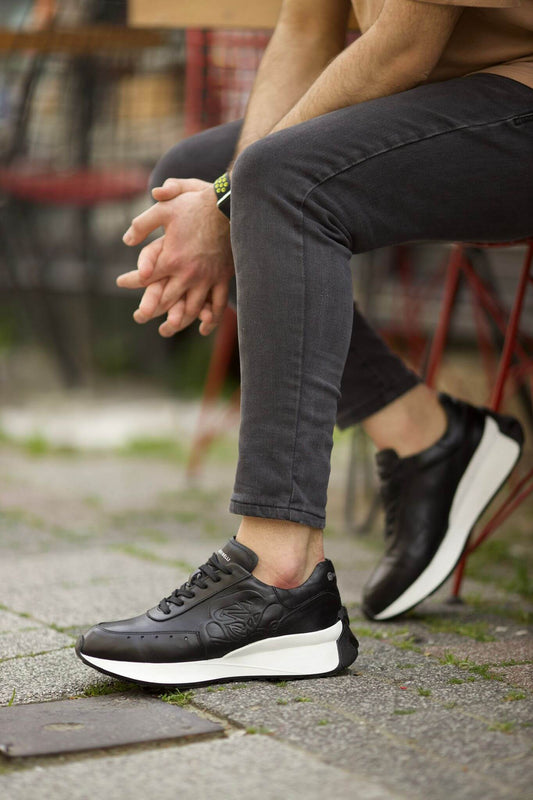 Ultimate Comfort, Unbeatable Style: HolloMen's Black Sneakers