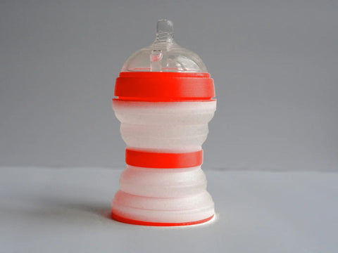 The Collapsible Baby Bottle from Babygami