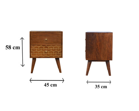 Bien-aise, une table de chevet design et vintage en bois massif.