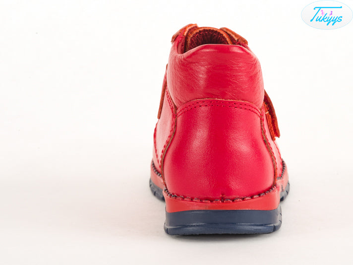 toddlers red boots