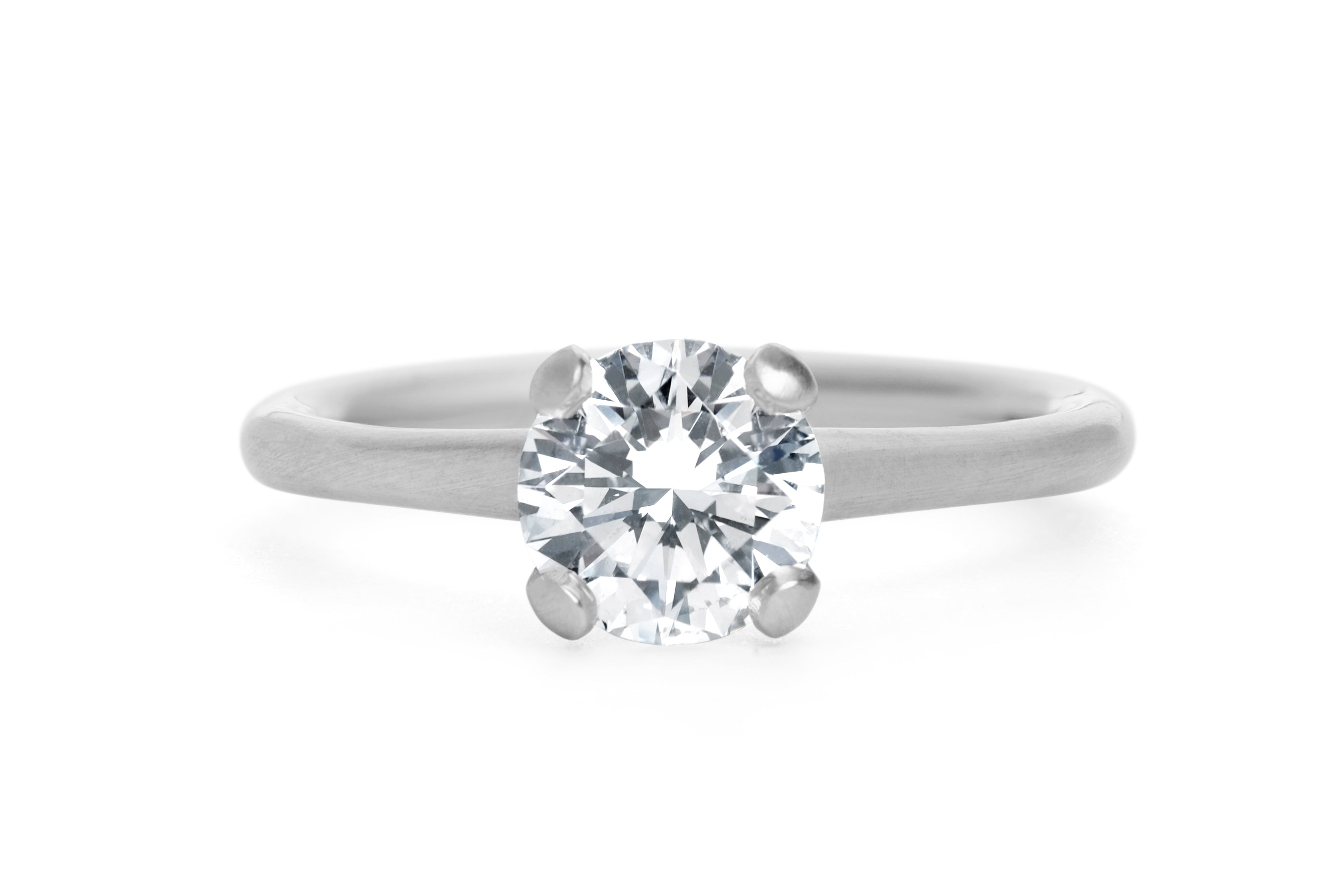 Sculpted platinum 4 claw diamond engagement ring – McCaul