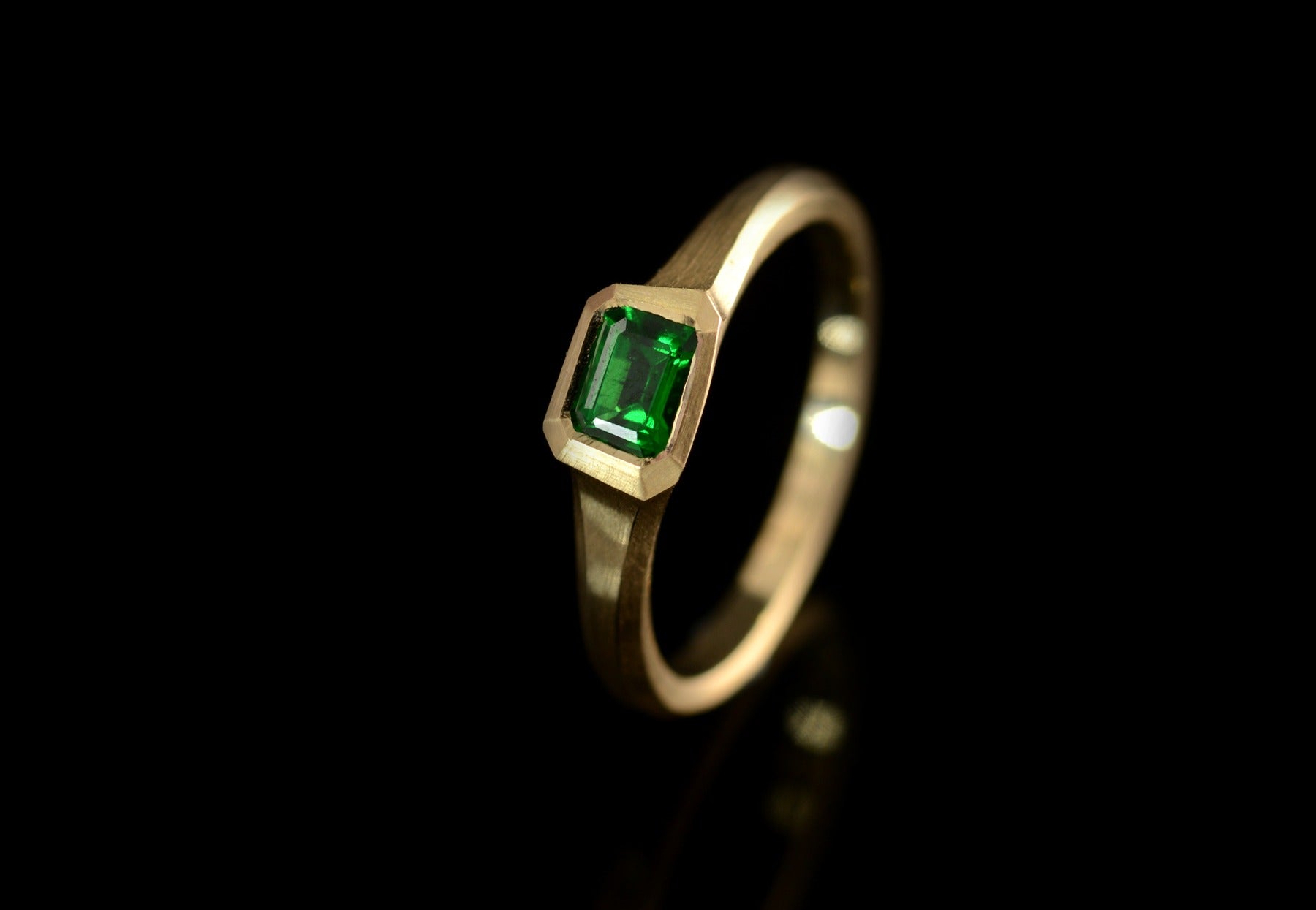 Tsavorite green garnet carved ring