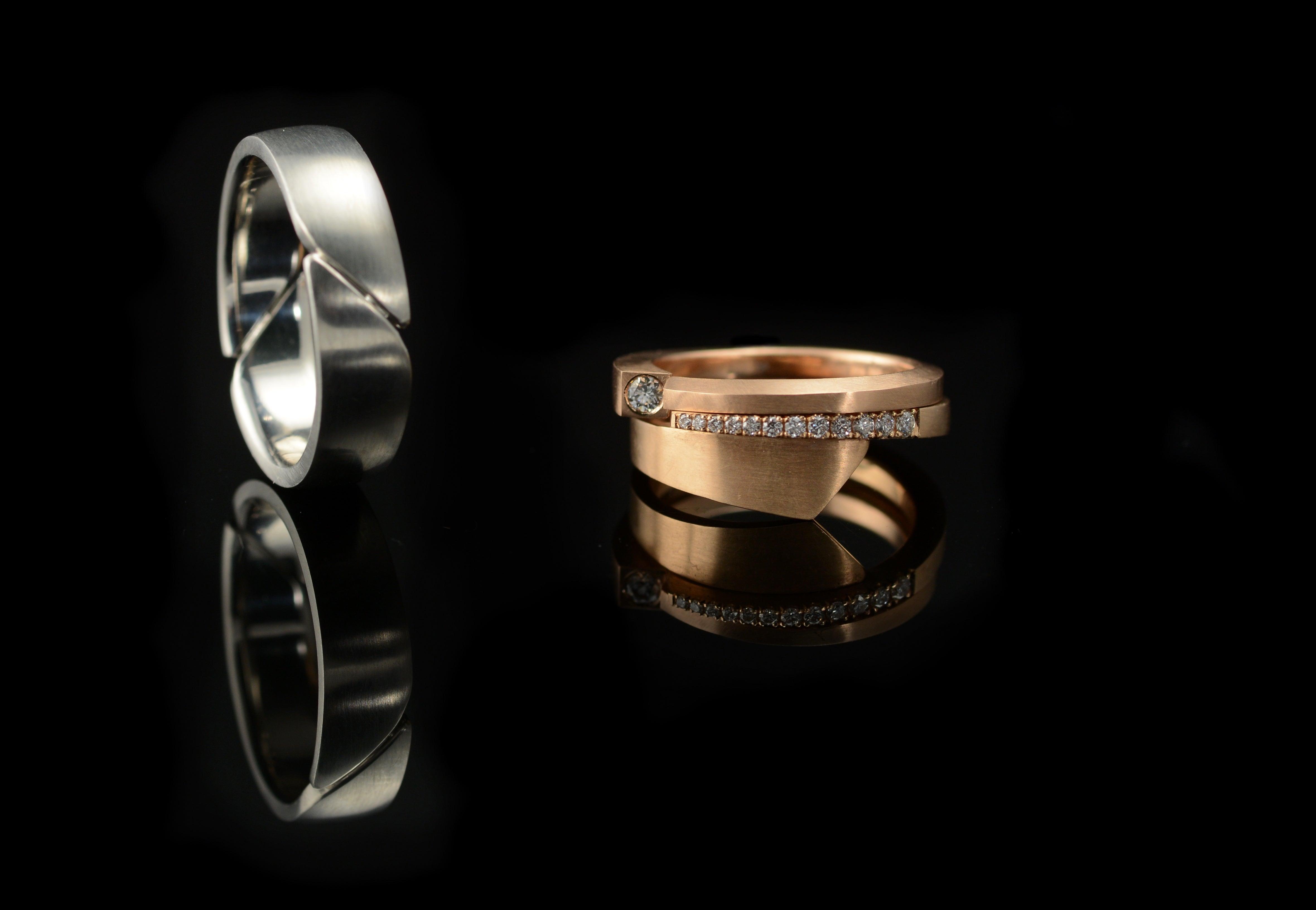 rose gold and platinum wedding bands