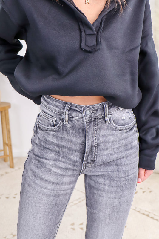 Judy Blue Reg/Plus Valley Girl Tummy Control Skinny Jeans – Charming & Main