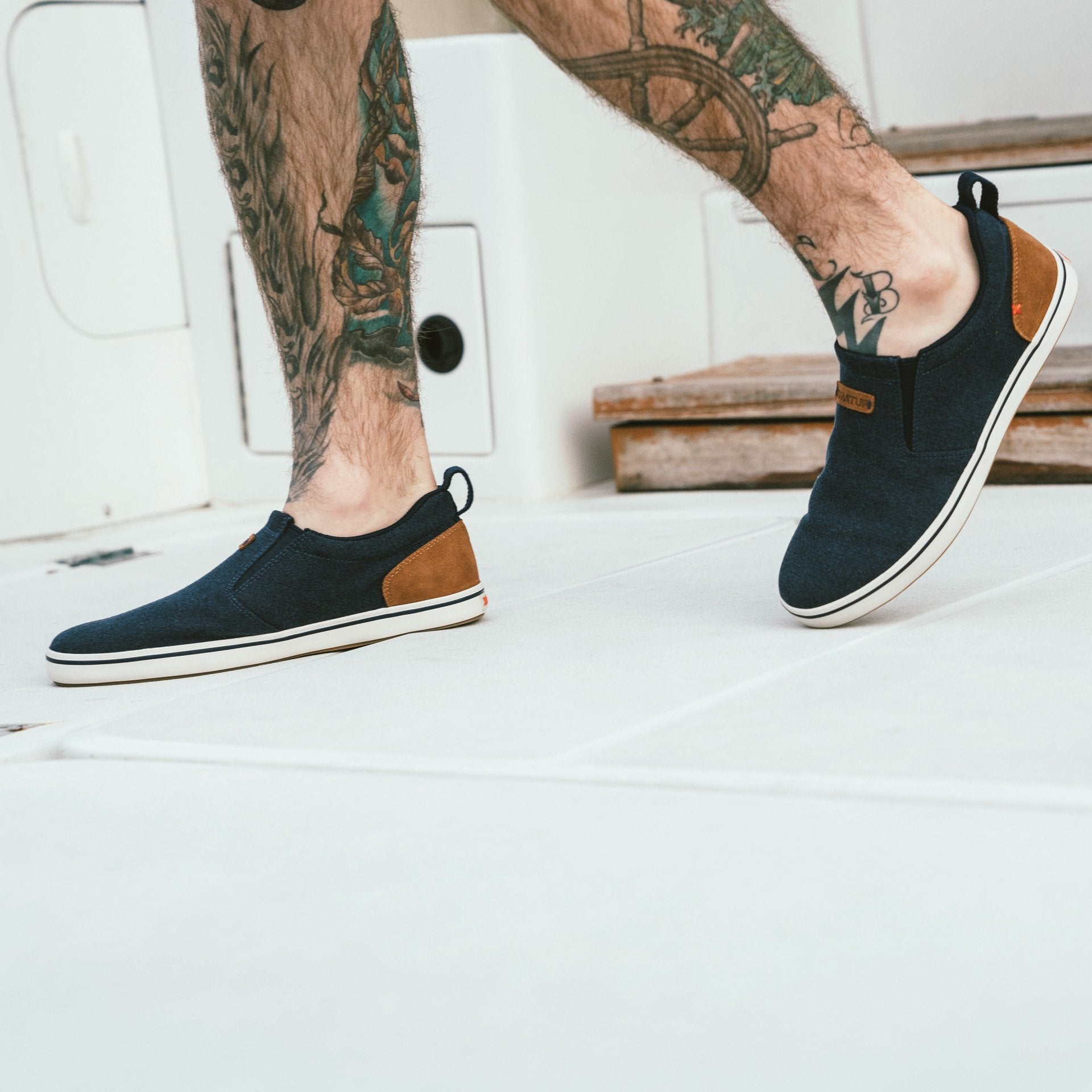 mens canvas slip on deck shoes