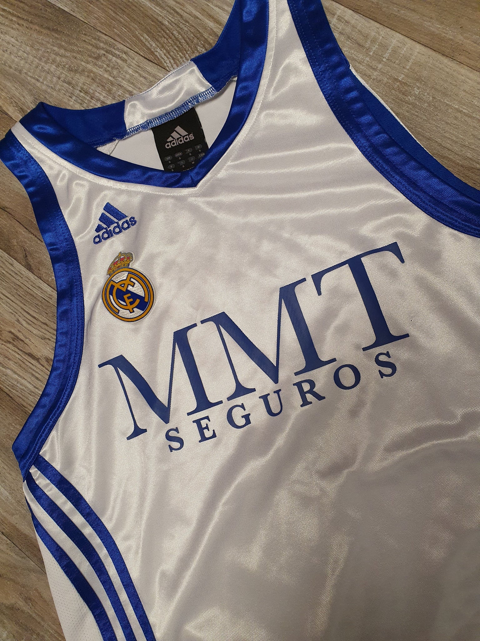 🏀 Real Madrid Basketball Jersey Size Small The Throwback Store 🏀
