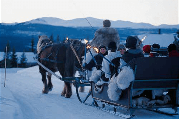 Christmas Holiday in Norway | Love to Sing