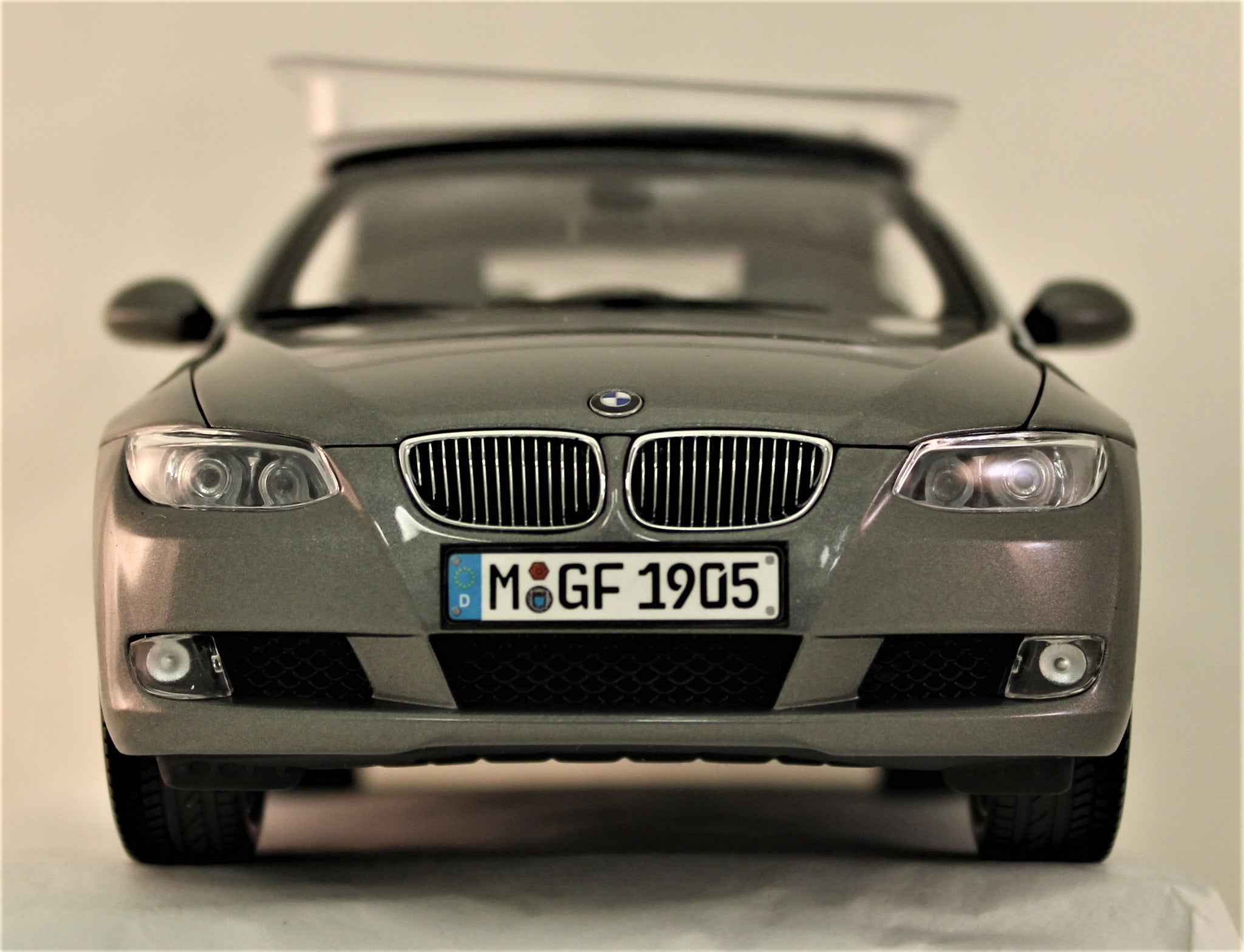 bmw 335i diecast model