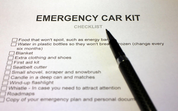 emergency car kit checklist