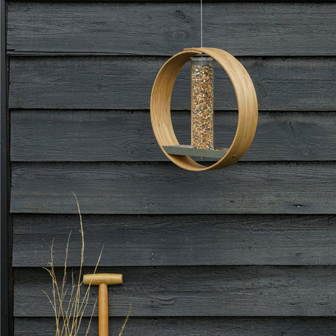 Wooden bird feeder | LayerTree