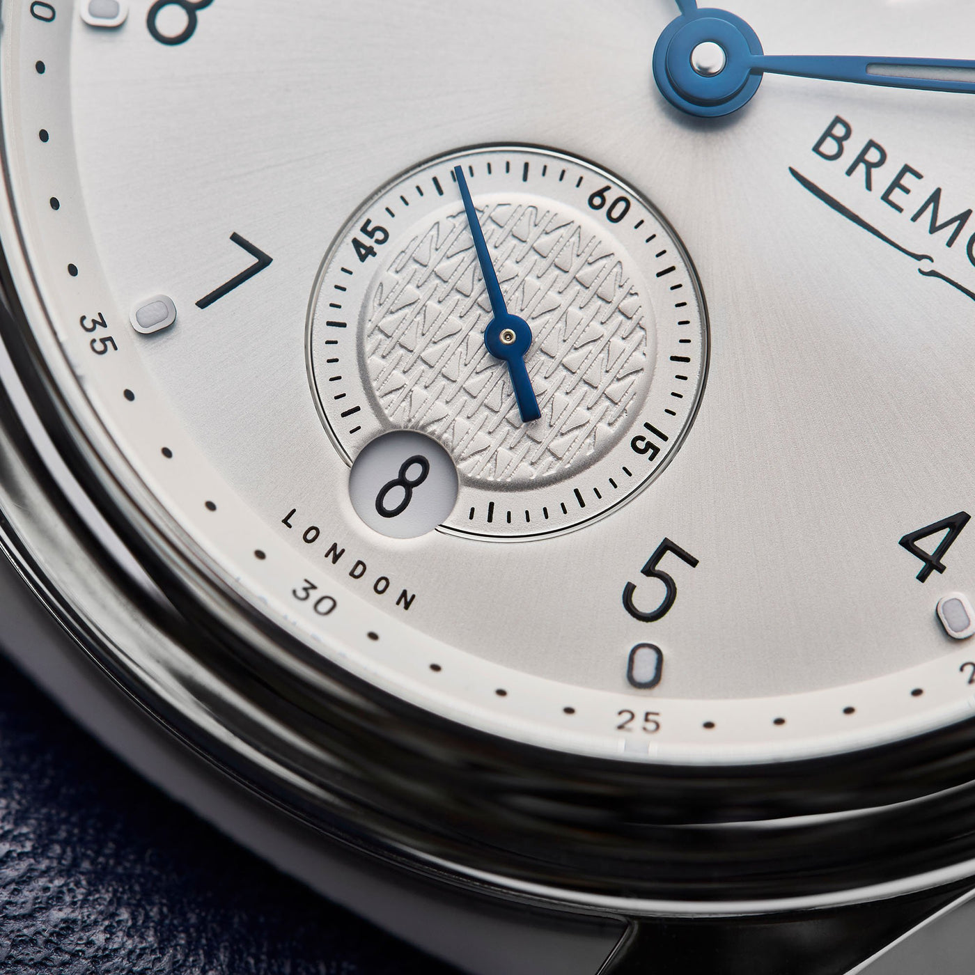 Bremont_Limited_Edition_SS_Lifestyle_1_1400x1400.jpg
