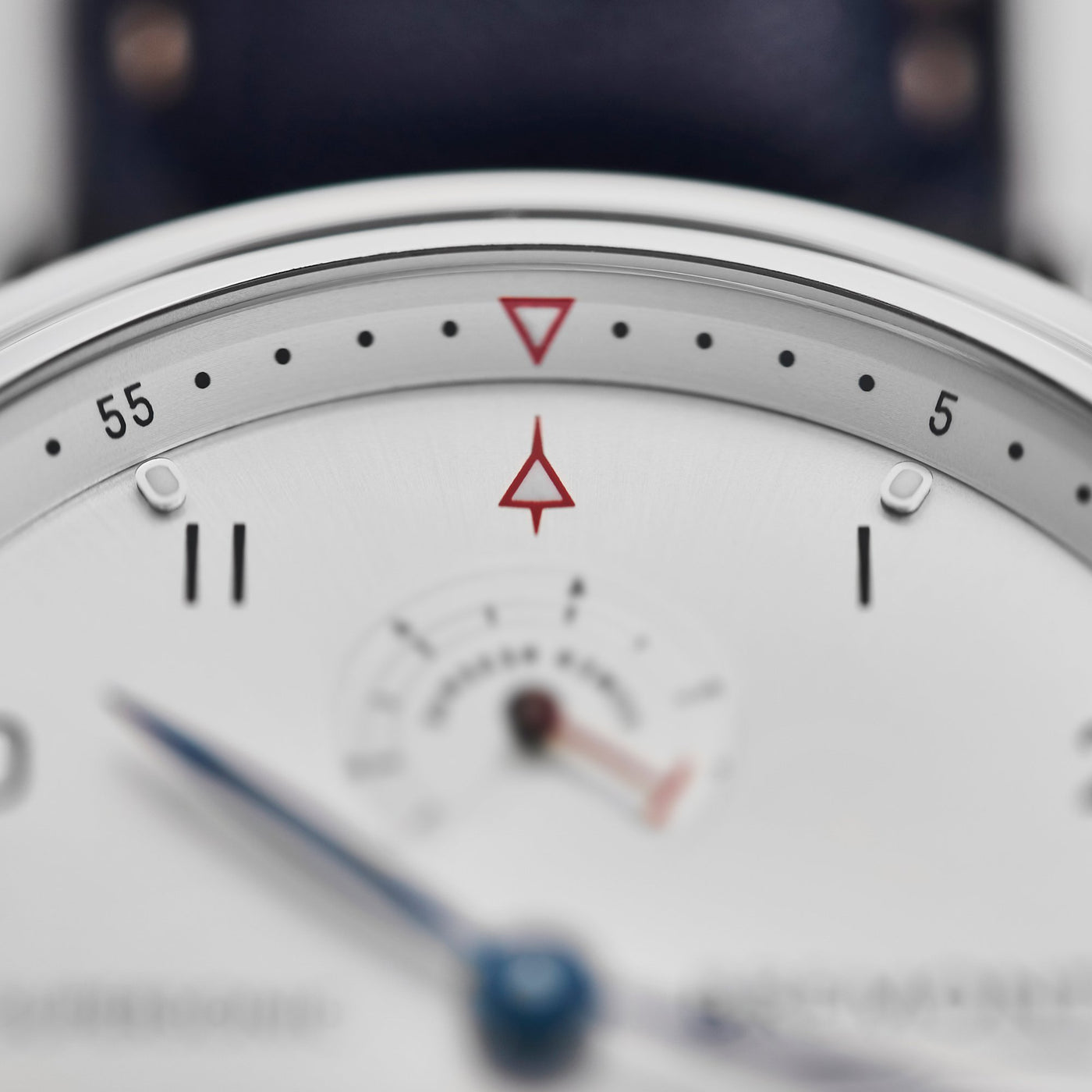 Bremont_Limited_Edition_SS_Lifestyle_3_1400x1400.jpg