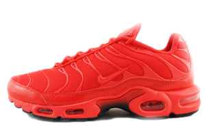 light crimson air max plus