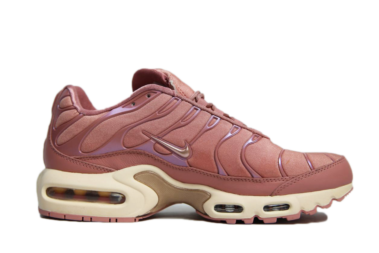 nike air max plus rust pink