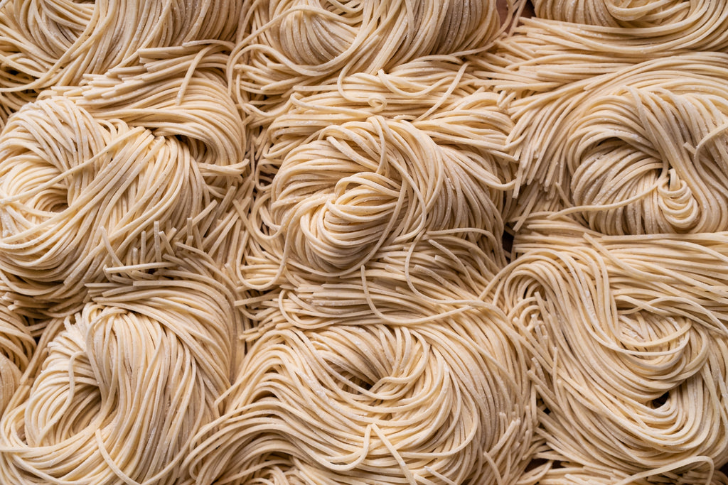 A image of uncooked Japanese ramen noodles.